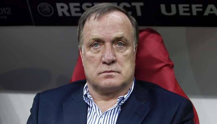 Fenerbahçe'de Dick Advocaat'ın Trabzonspor maçı ilk 11'i