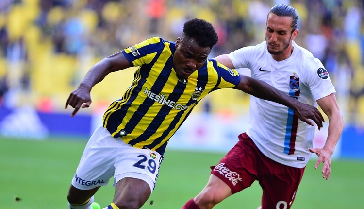 Fenerbahçe taraftarları Emenike'yi protesto etti