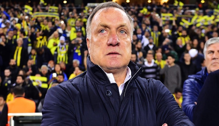 Fenerbahçe'de Dick Advocaat'tan Antalyaspor'a farklı 11