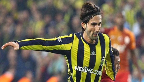 Fenerbahçe'de Hasan Ali Kaldırım 1.5 sezon sonra sağ bekte