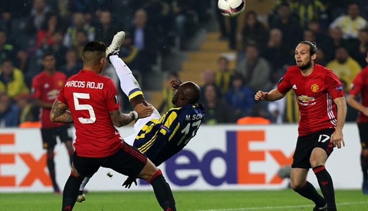 Fenerbahçe'de Moussa Sow'un Manchester United'a attığı gol 4. seçildi