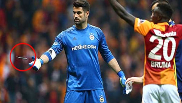 Fenerbahçeli Volkan Demirel'e telefon atan taraftarın cezası belli oldu!