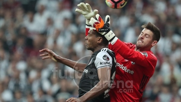 Fenerbahçe'nin Beşiktaş'a attığı golde faul var mı?