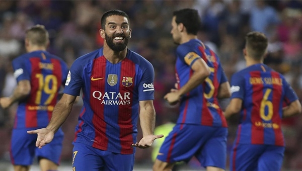 Galatasaray'da Arda Turan transferi gündemde