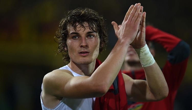 Milli futbolcu Çağlar Söyüncü'ye, Bundesliga'da büyük onur