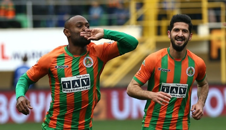 Alanyaspor'da Vagner Love'dan mesaj