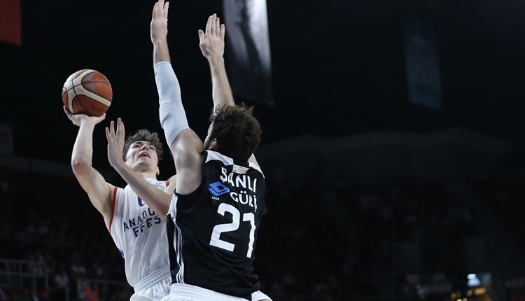 Anadolu Efes - Beşiktaş Sompo Japan play-off üçüncü maç sonucu