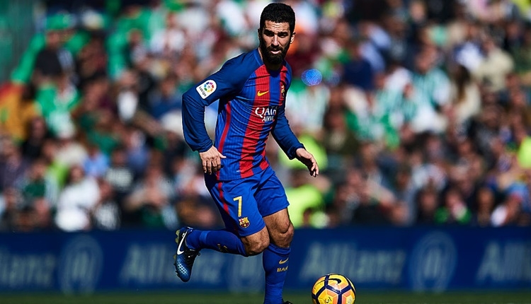 Arsenal'den Arda Turan transferi için rekor teklif