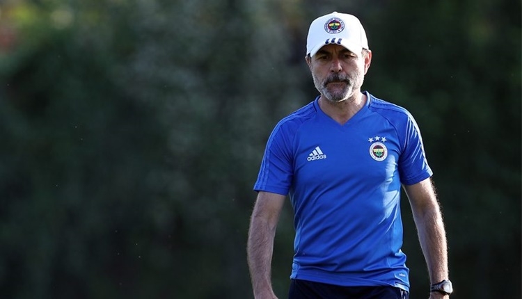 Fenerbahçe'de Aykut Kocaman'dan oyunculara: 'Birlik olmazsa başarı da olmaz