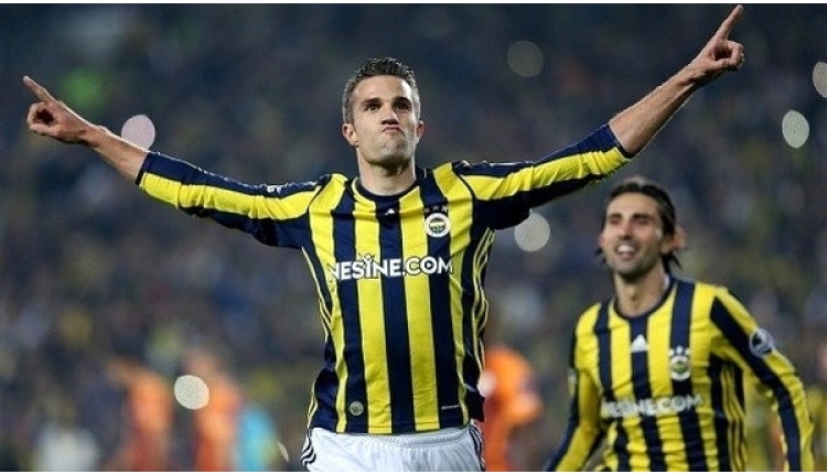 Fenerbahçe'de Aykut Kocaman'ın yeni lideri Robin van Persie