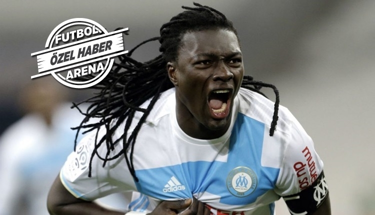 Galatasaray, Gomis için imza töreni düzenliyor