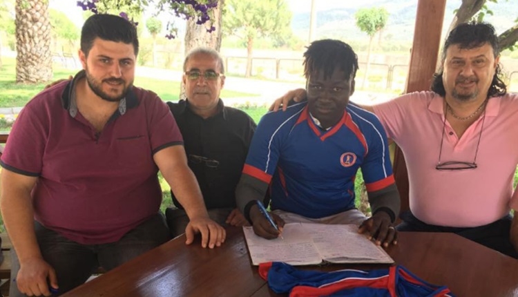 İlçe futbol takımına Burkina Fasolu transfer