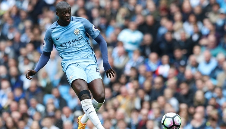 Manchester City, Yaya Toure ile devam edecek!