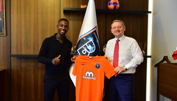 Medipol Başakşehir'de Eljero Elia transferini anlattı