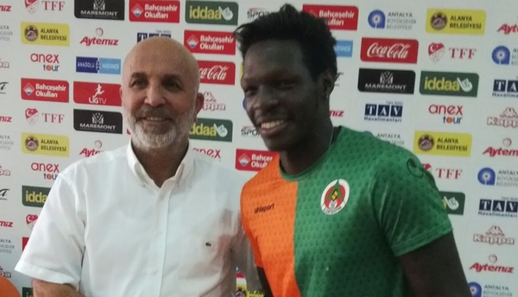 Alanyaspor, Fabrice N'Sakala ile yeniden anlaştı