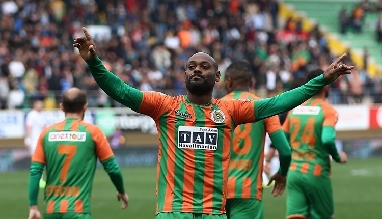 Alanyaspor, Vagner Love ile sözleşme uzatacak mı?