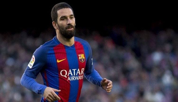 Arda Turan Barcelona'da kalacak mı? Açıkladı