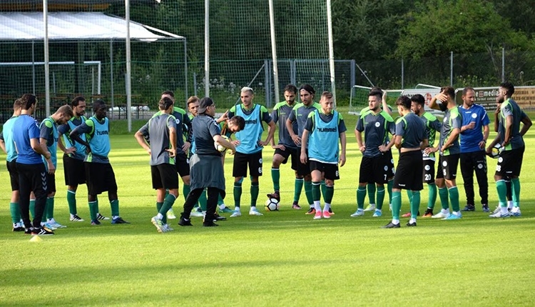 Atiker Konyaspor'un yurtdışı kampı başladı