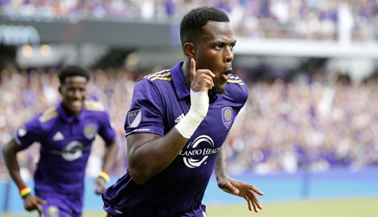 Beşiktaş'a Atiba'dan transfer önerisi Cyle Larin