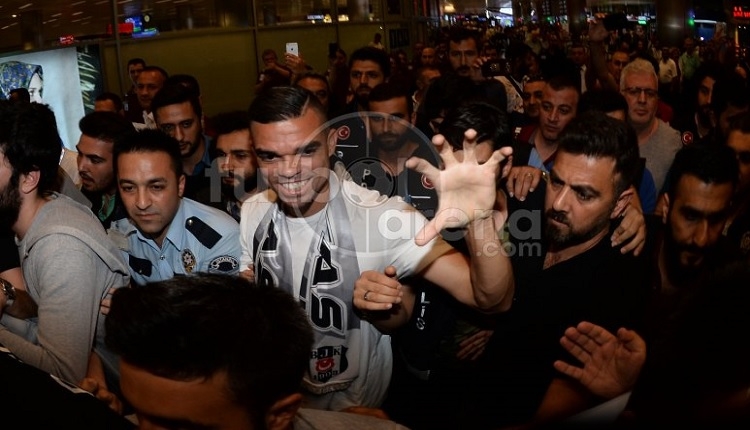 Beşiktaş'ın yeni transferi Pepe İstanbul'da