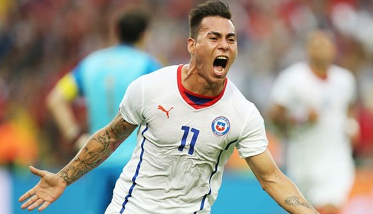 Beşiktaş'ta forvet transferine aday Eduardo Vargas