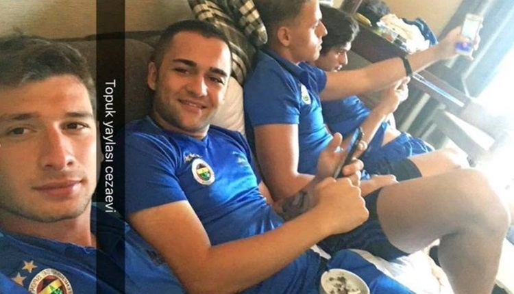 Fenerbahçe tesislerinde sigara içen genç futbolcular kadro dışı bırakıldı
