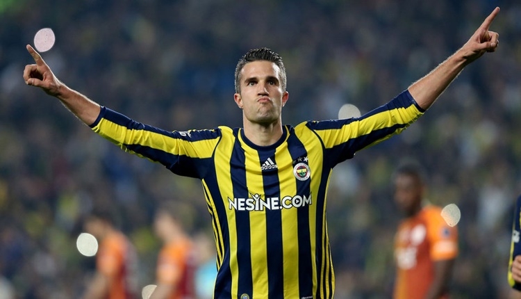 Fenerbahçe'de Robin van Persie, Aykut Kocaman'ın gözüne girdi