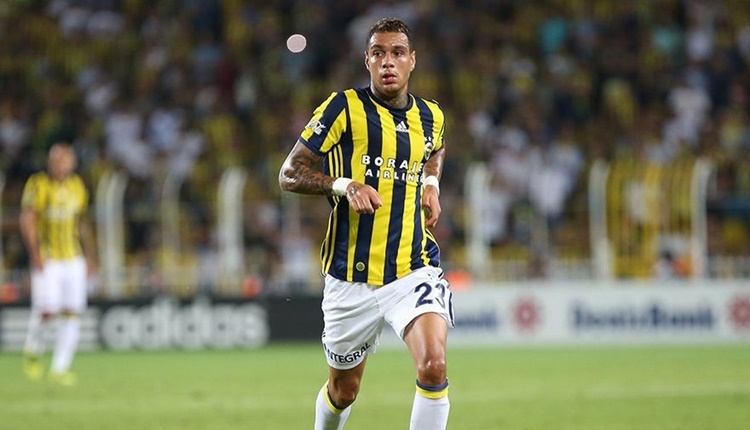 Fenerbahçe'de Van der Wiel, Premier Lig'e gidiyor