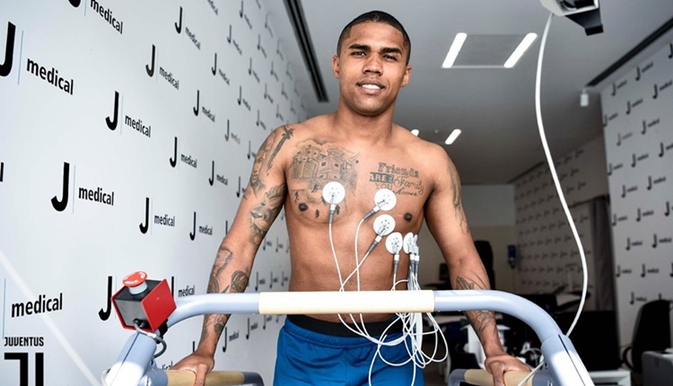 Juventus - Douglas Costa transferindeki satın alma opsiyonu