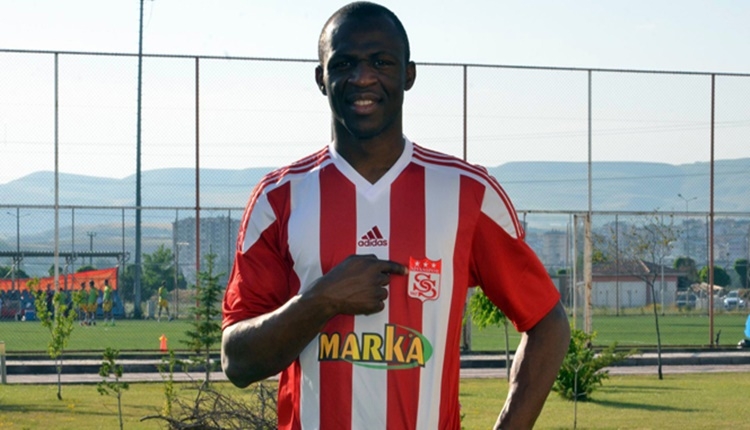 Sivasspor'un yeni transferi Arouna Kone: 'Şampiyon Sivasspor'