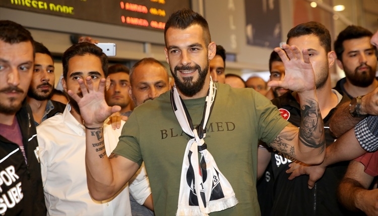 Beşiktaş'ta Negredo Konyaspor maçı kadrosunda olacak mı?