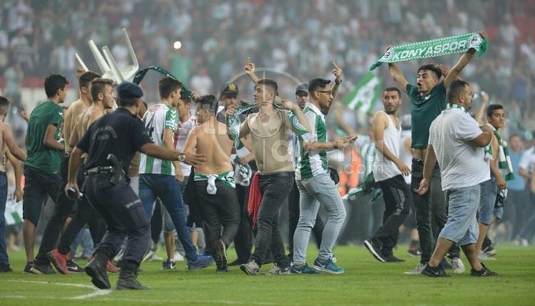 Beşiktaş - Konyaspor maçındaki kavgadan yeni görüntüler (İZLE)