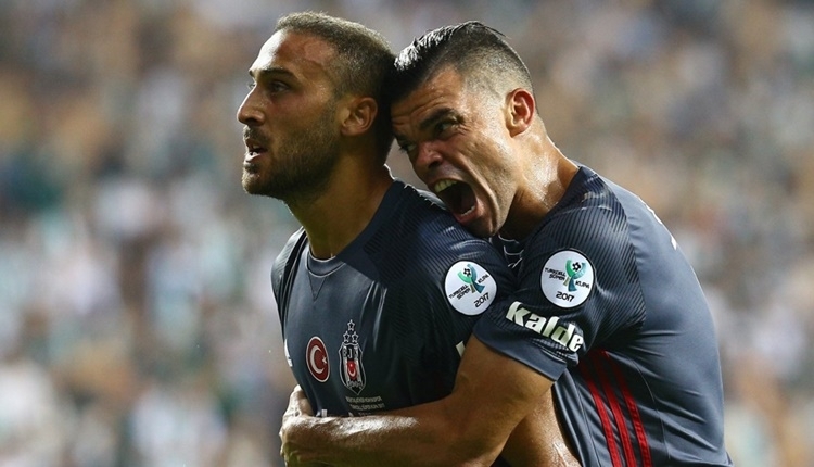 Beşiktaş'ta Cenk Tosun'a transferde Alaves kancası