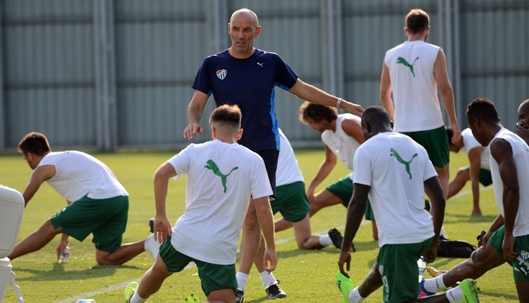 Bursaspor'da Paul Le Guen'den Beşiktaş uyarısı