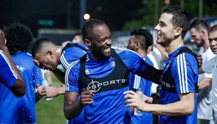 Bursaspor'un yeni transferi Kembo Ekoko geliyor