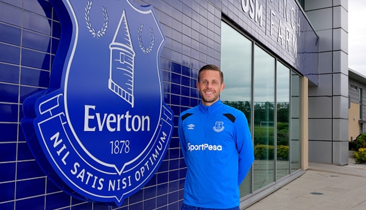 Everton, Gylfi Sigurdsson'u transfer etti