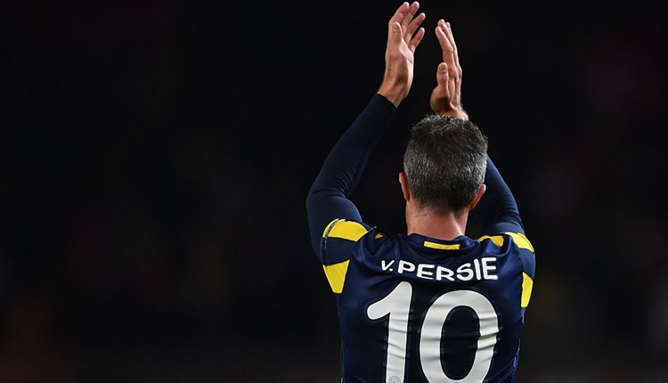 Fenerbahçe'de flaş Robin van Persie kararı!