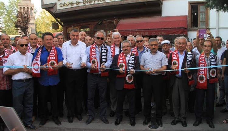 Gençlerbirliği'nde İlhan Cavcav sokağı açıldı