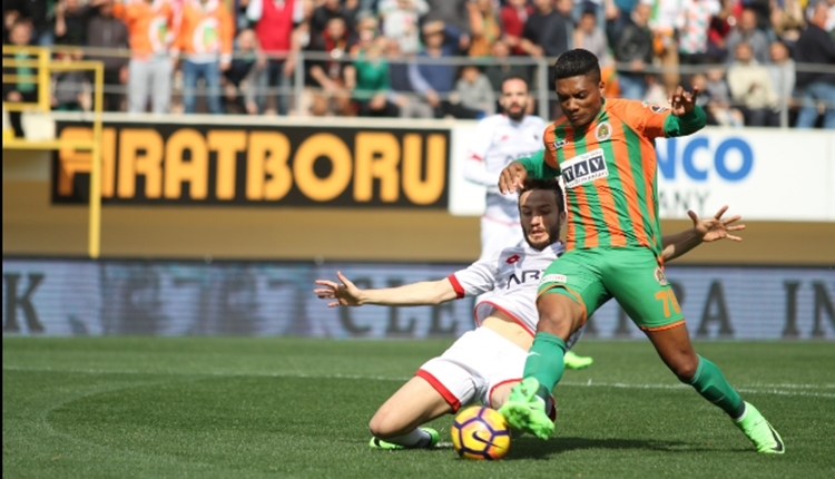 Alanyaspor Junior Fernandes transferini bitirdi