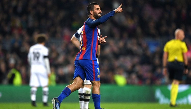 Arda Turan'dan alkışlanacak hareket