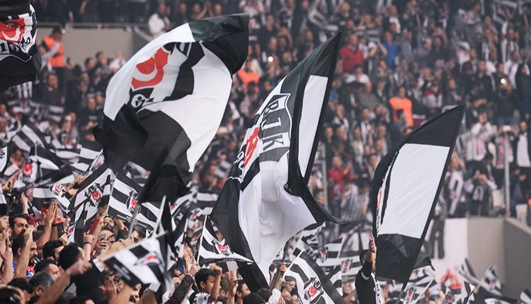 Beşiktaş taraftarı Porto maçı için Portekiz'e gitti