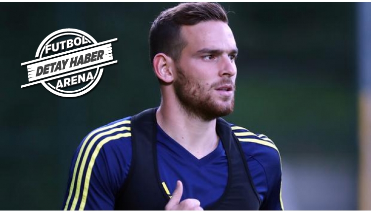 Fenerbahçe'nin yeni transferi Vincent Janssen geç açılıyor