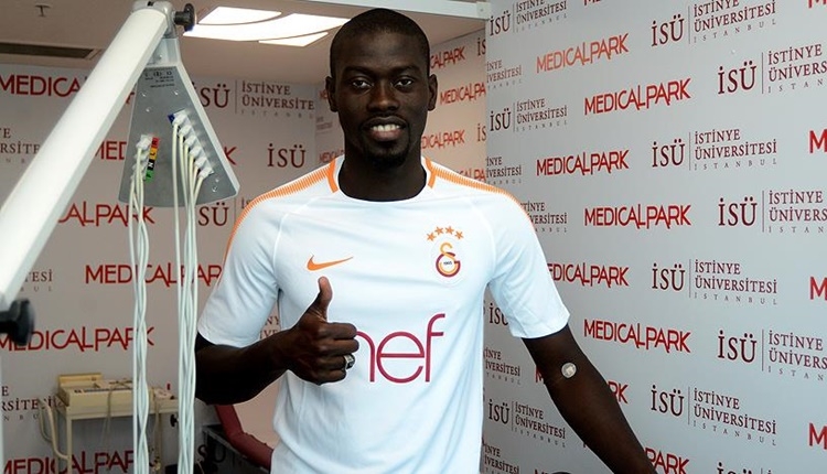 Galatasaray'ın yıldızı Ndiaye'ye sert faul!