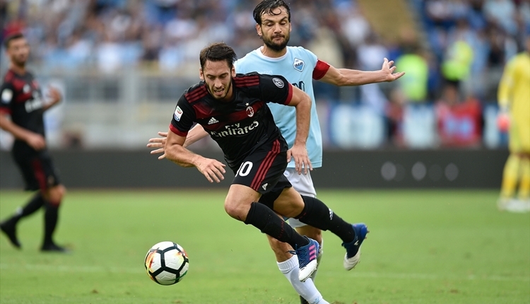 Milan'da Hakan Çalhanoğlu'dan yedeklik açıklaması