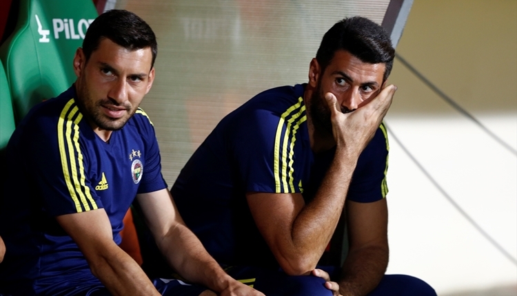 Fenerbahçe'de Volkan Demirel'den sert cevap: 'Boş işleri kovalamayın.'