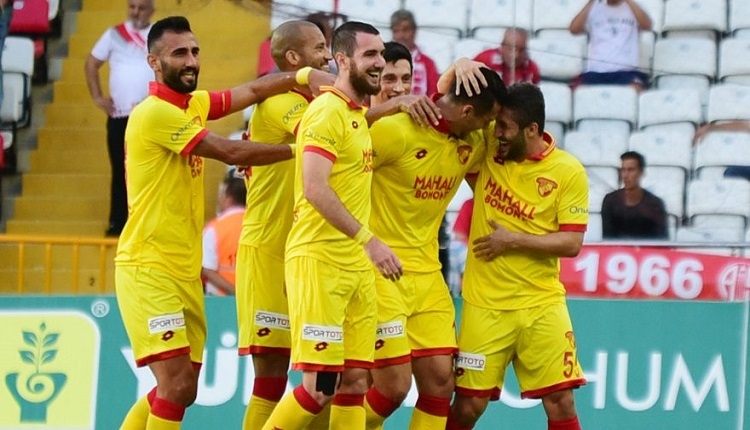 Antalyaspor - Kasımpaşa, Göztepe - Alanyaspor maçlarında şaşırtan Türk futbolcu sayısı