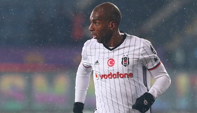 Beşiktaş - Başakşehir maçında Ryan Babel'den şaşırtan paylaşım