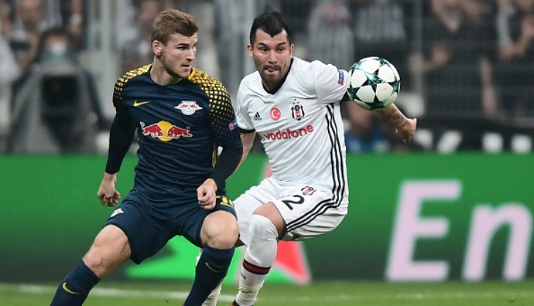 Beşiktaşlı Gary Medel'e Boca Juniors talip