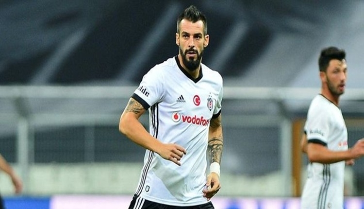 Beşiktaş'ta Alvaro Negredo sabırları taşırdı! 