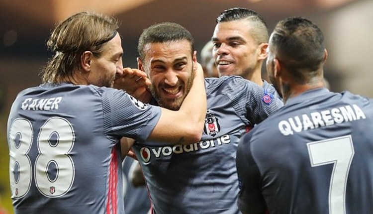 Beşiktaş'ta Cenk Tosun kulüp tarihinde ilk 4'e yükseldi